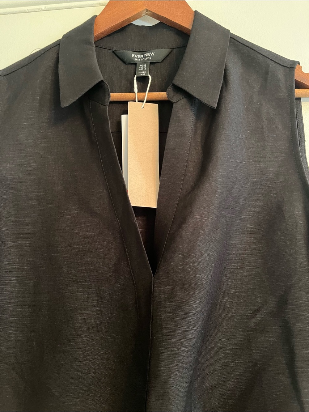 Ever New Linen Blend Sleeveless Tie-Front Blouse - Picture 3 of 5